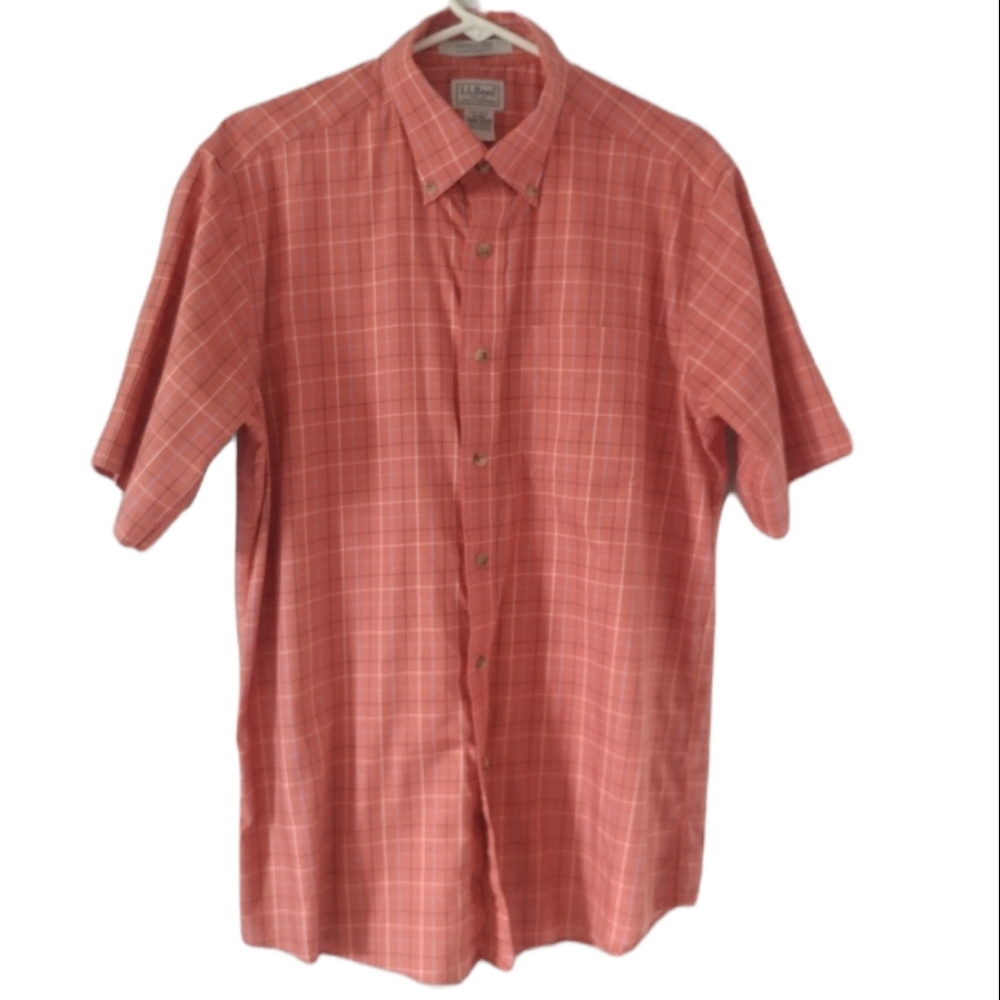 Collar short sleeve button up wrinkle resistant